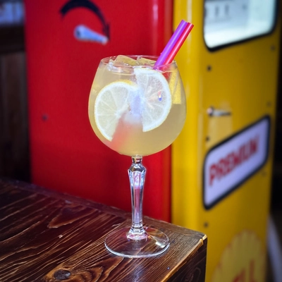 Limoncello Spritz